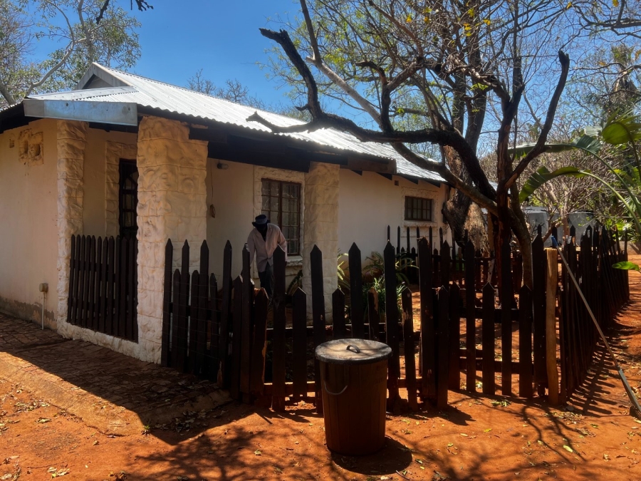 Commercial Property for Sale in De Wildt North West